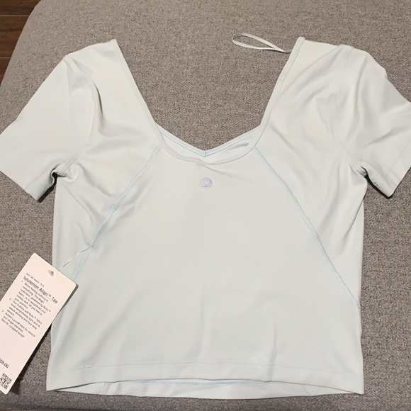 Lululemon Align Tee - Picture 2 of 4